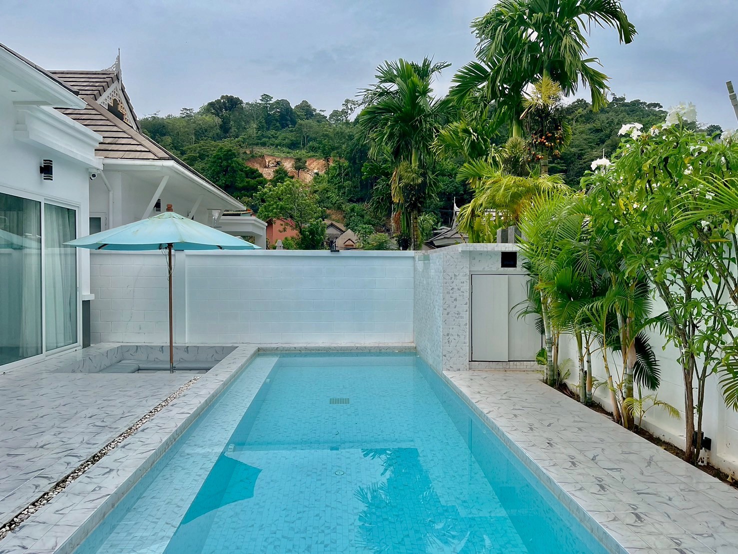 Kamala Garden View Villas